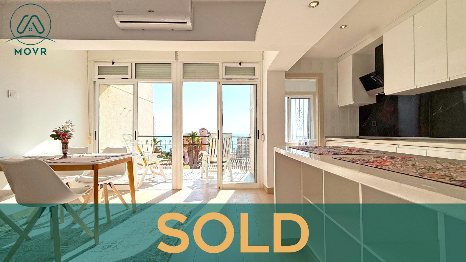 Open-plan apartment with sea-view balcony previously sold by MOVR in Torrevieja
