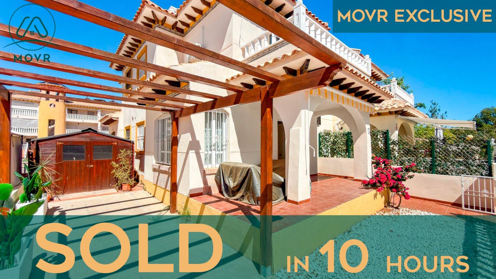 MOVR Exclusive SOLD graphic for the renovated townhouse in Lomas de Cabo Roig, buyer secured in 10 hours